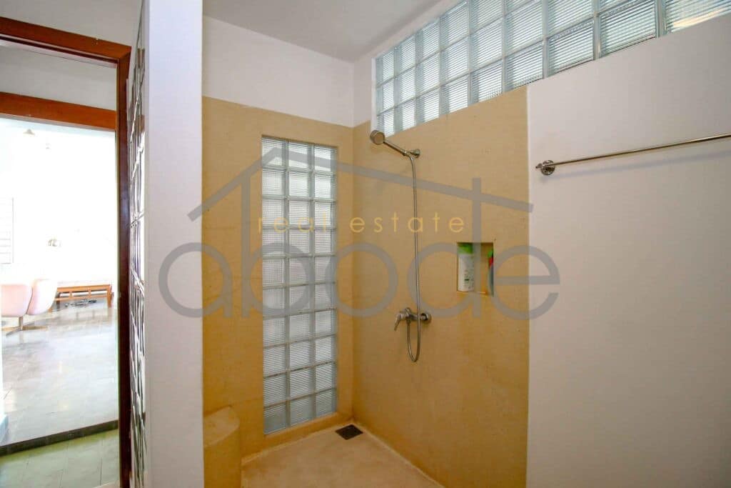 3 bedroom Riverside apartment for rent Daun Penh