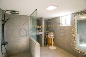 3 bedroom modern apartment for rent Daun Penh BKK 1