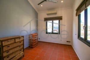 3 bedroom modern apartment for rent Daun Penh BKK 1