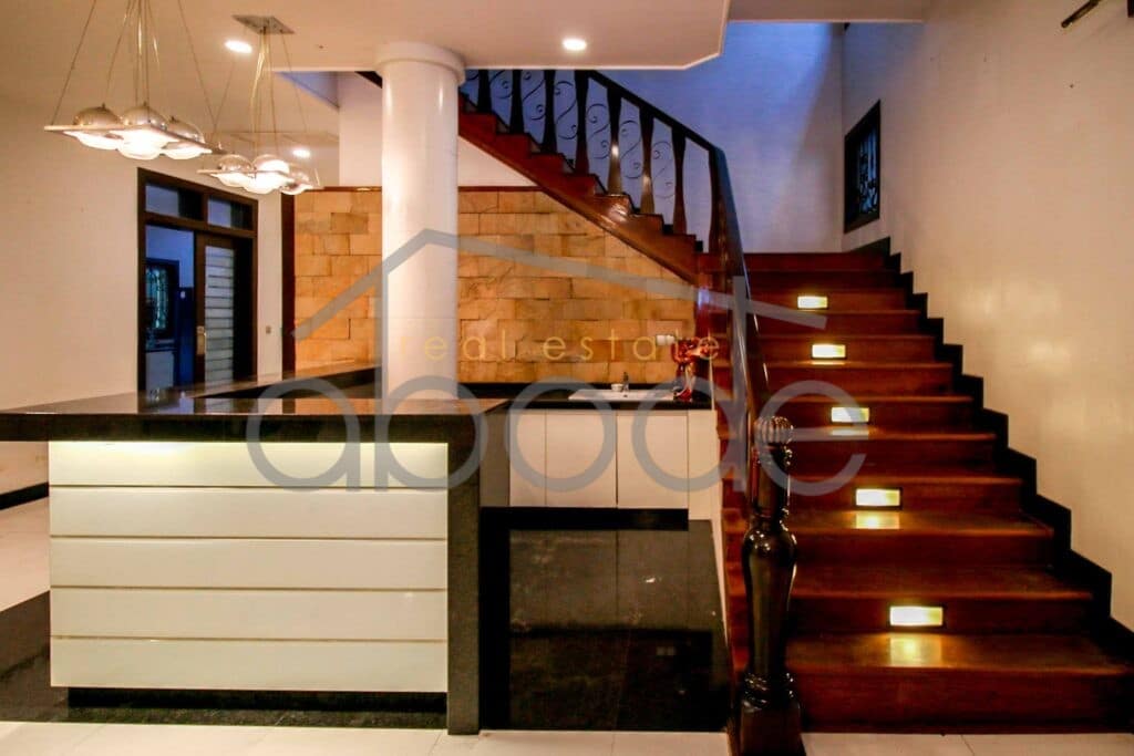 5 bedroom luxury villa for rent Daun Penh Phnom Penh