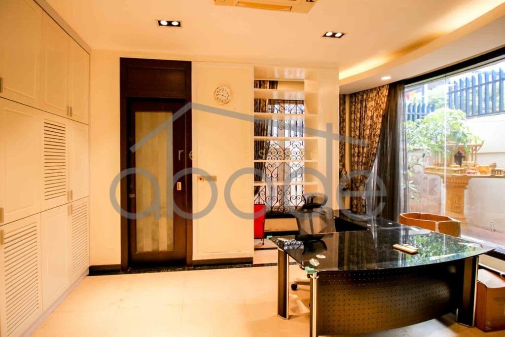 5 bedroom luxury villa for rent Daun Penh Phnom Penh
