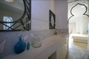Cool 1 bedroom apartment for rent Daun Penh