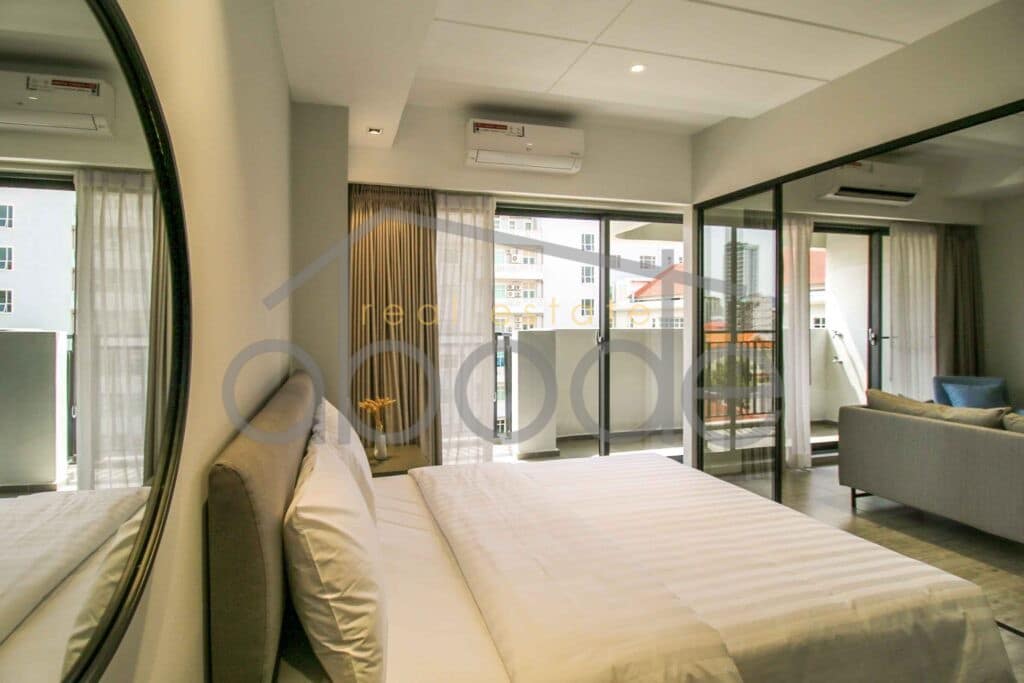 Luxury 1 bedroom apartment for rent Russian Market BKK 1