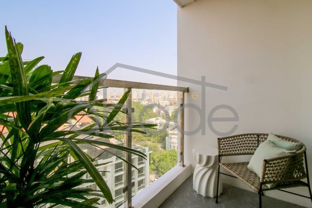 Luxury Riverside studio apartment for rent