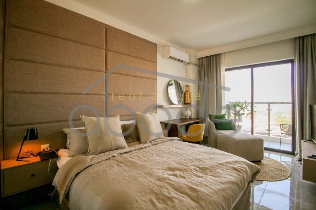 Luxury Riverside studio apartment for rent
