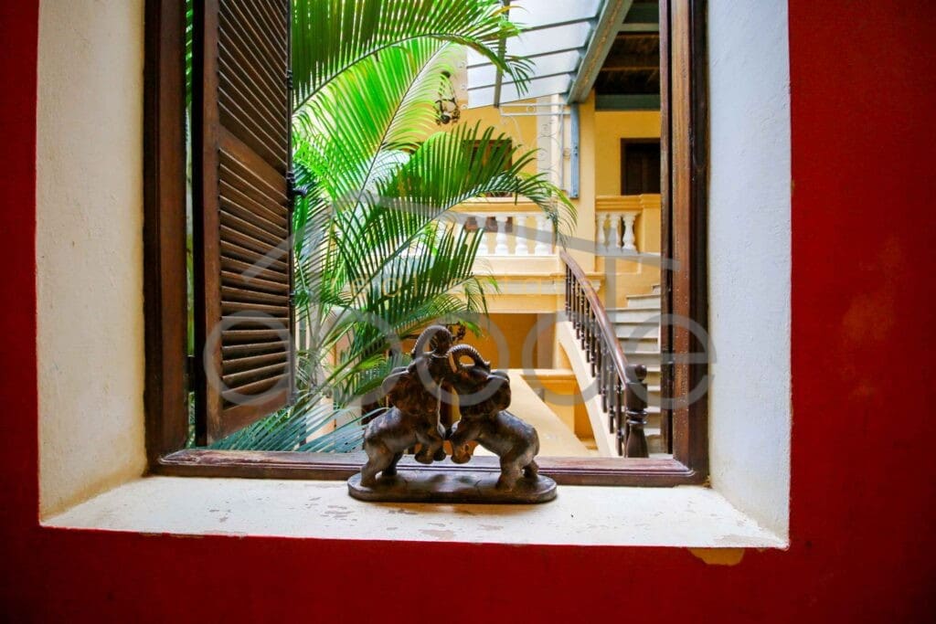 Luxury colonial hotel for sale Chhlong Kratie Province