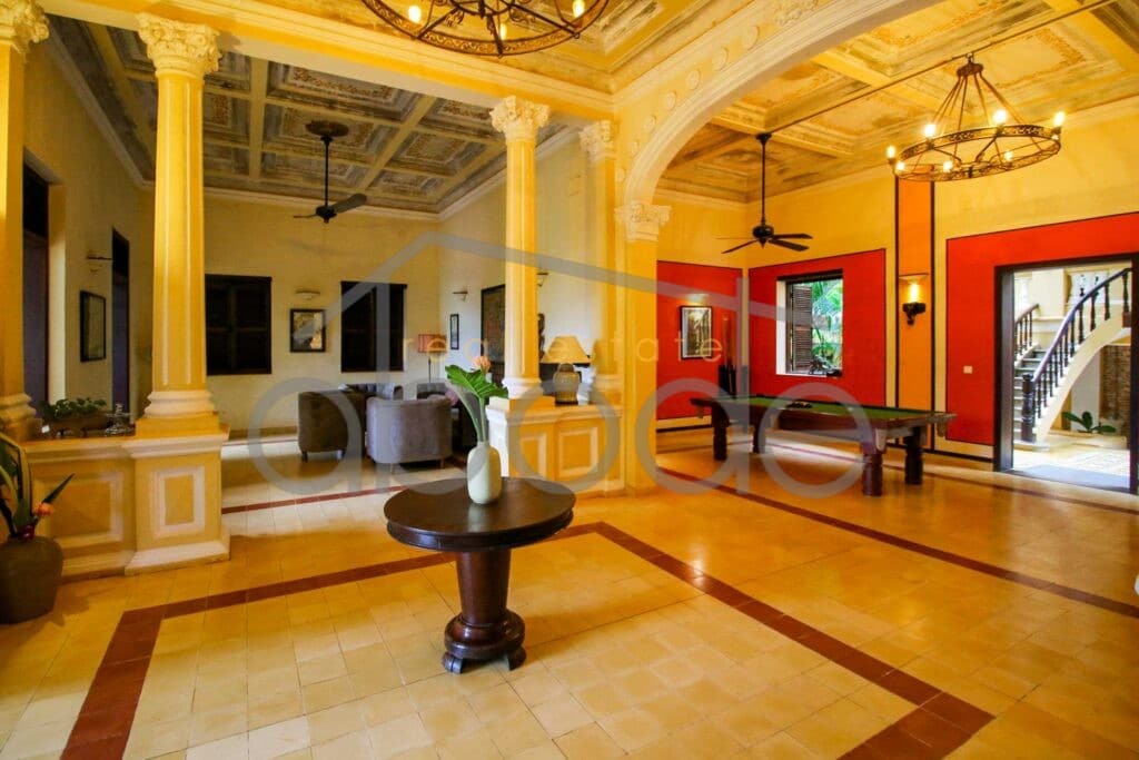 Luxury colonial hotel for sale Chhlong Kratie Province