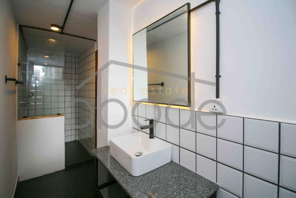 Modern 2 bedroom apartment for rent Central market