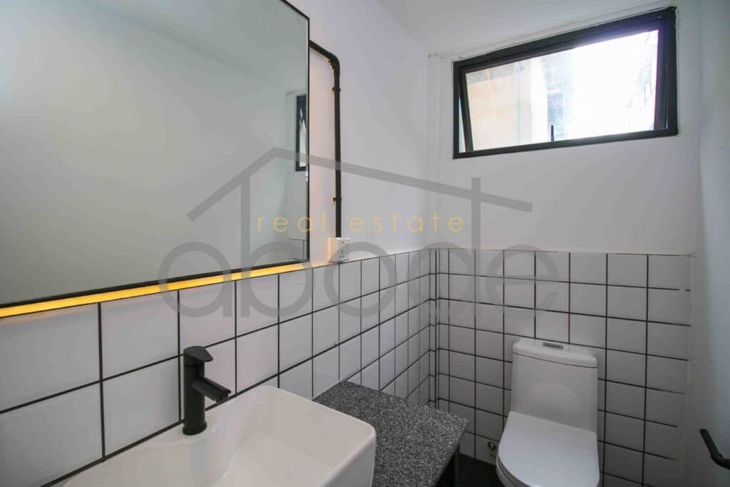 Modern 2 bedroom apartment for rent Central market