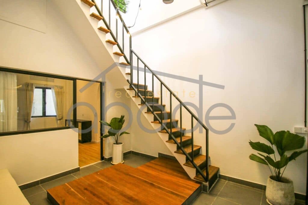 Renovated Modern Colonial style 4 bedroom apartment for rent Daun Penh