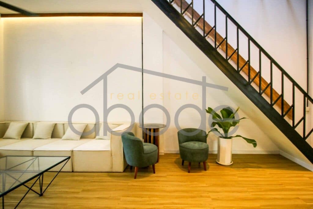 Renovated Modern Colonial style 4 bedroom apartment for rent Daun Penh