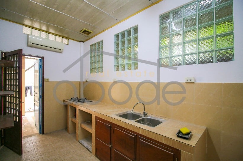 renovated colonial villa for rent wat phnom