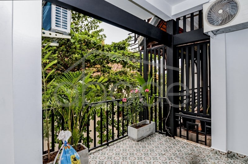 2-bedroom apartment Royal Palace for rent Daun Penh