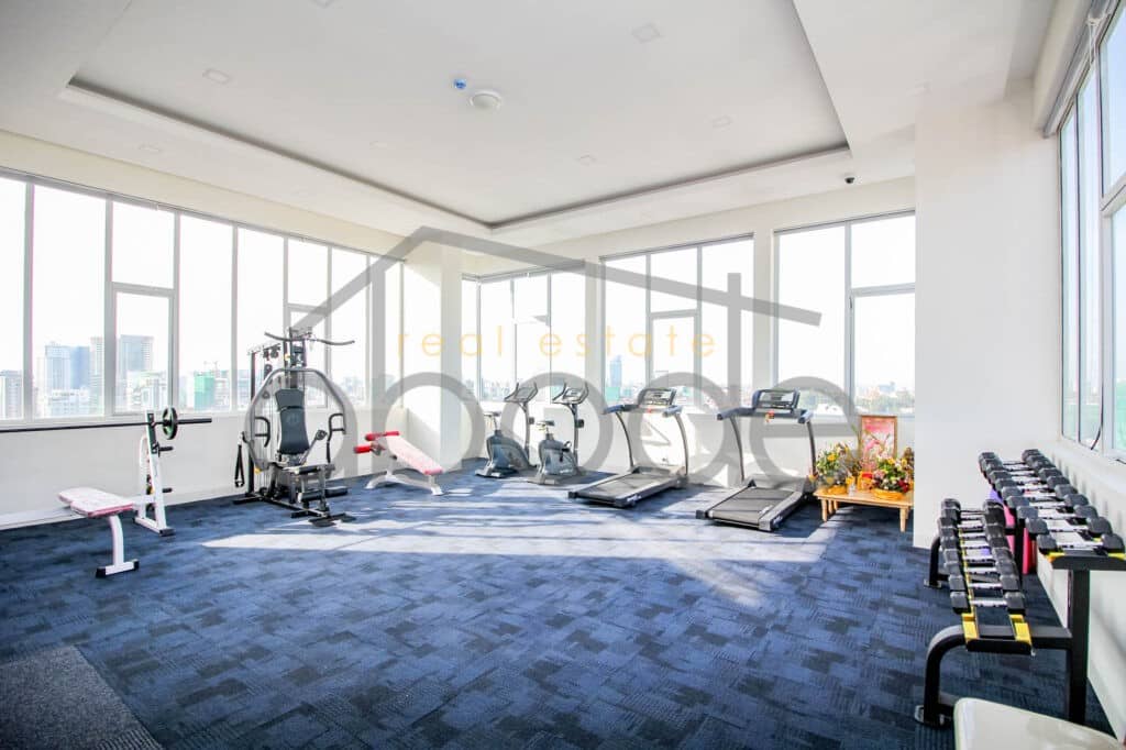 1 bedroom apartment for rent Bassac Lane BKK 1