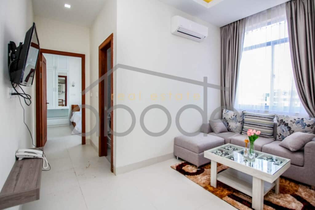 1 bedroom apartment for rent Bassac Lane BKK 1