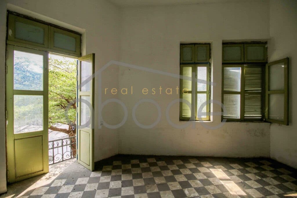 1st floor colonial space for rent Wat Phnom Daun Penh