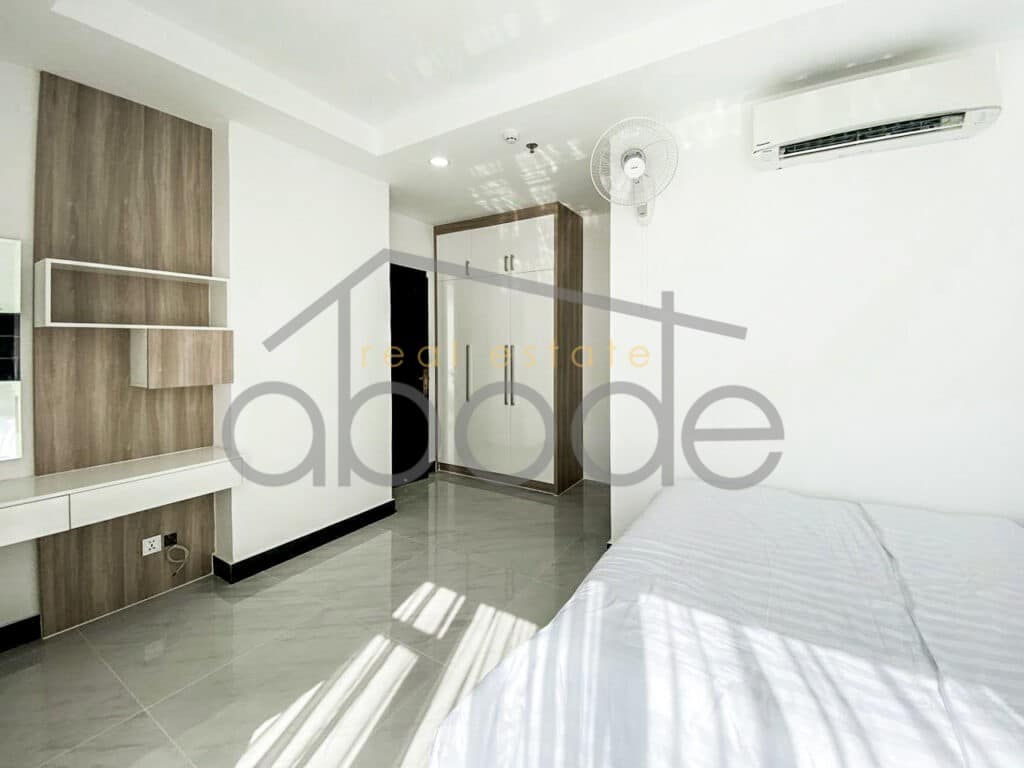 2 bedroom apartment for rent 7 Makara central Phnom Penh