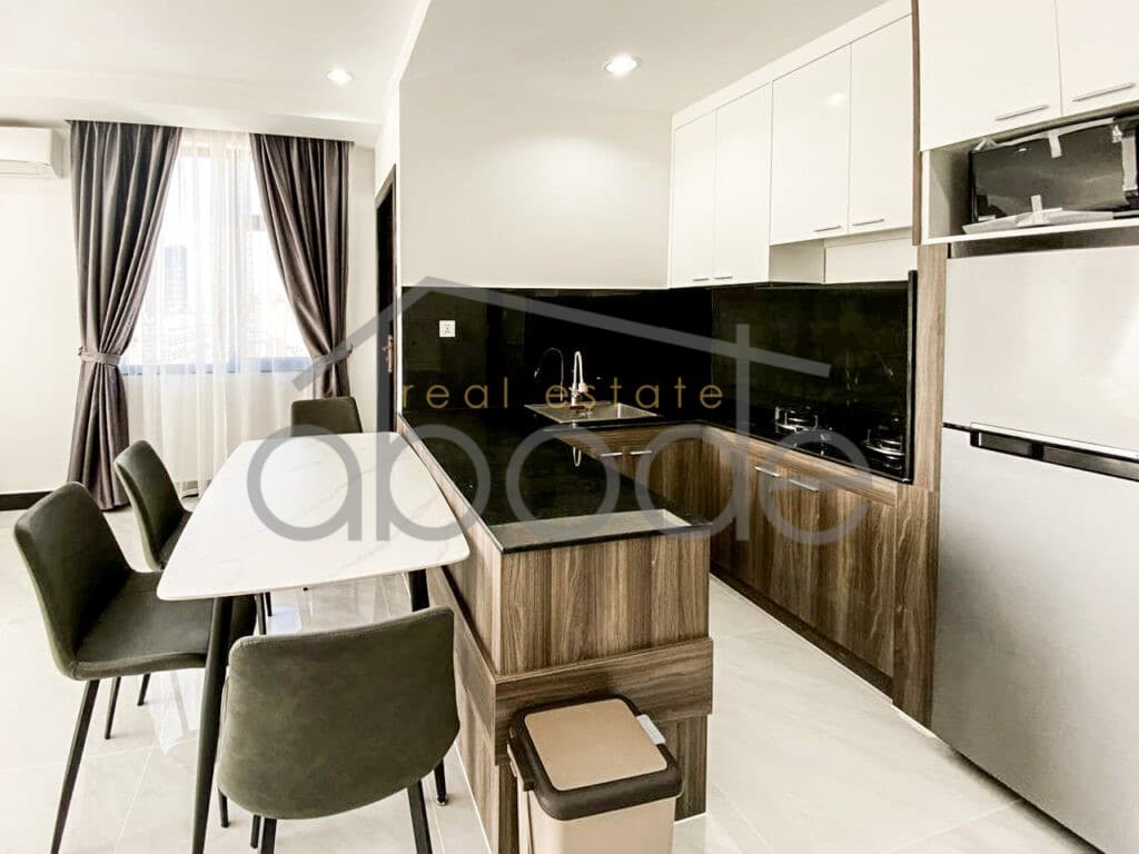2 bedroom apartment for rent 7 Makara central Phnom Penh