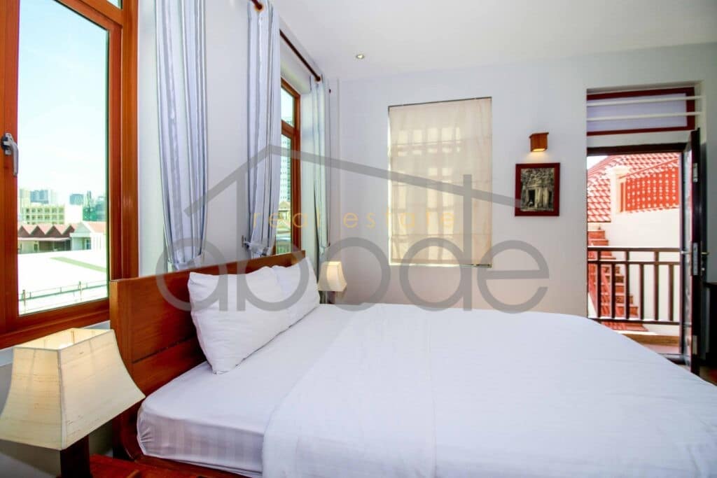 2 bedroom apartment for rent Russian Market