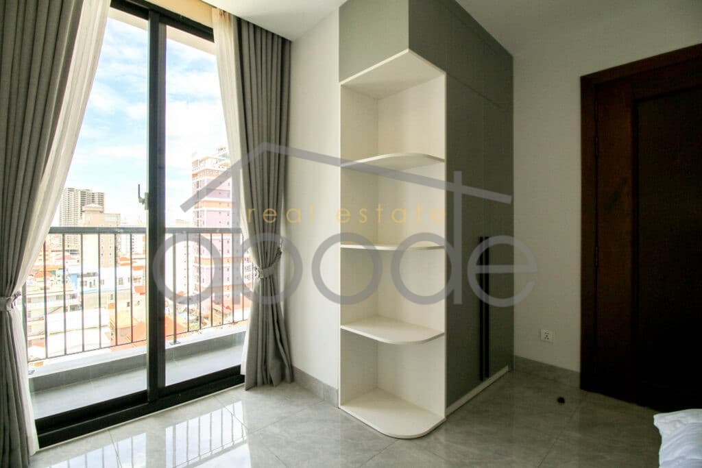 2 bedroom apartment for rent Russian Market