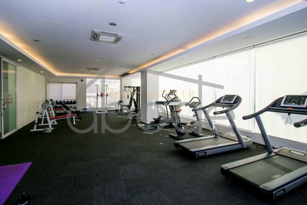 2 bedroom apartment for rent Russian Market