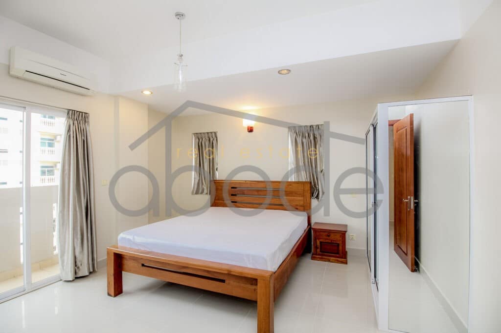2 bedroom apartment for rent Russian Market