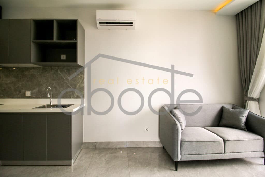 2 bedroom apartment for rent Russian Market