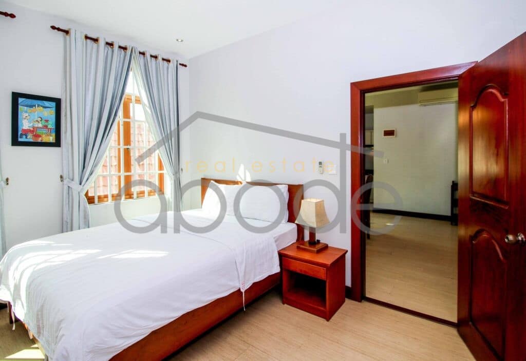 2 bedroom apartment for rent Russian Market