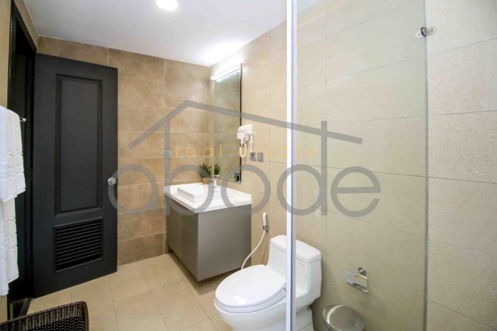 2 bedroom luxury serviced apartment for rent BKK 2