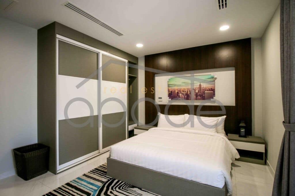 2 bedroom luxury serviced apartment for rent BKK 2