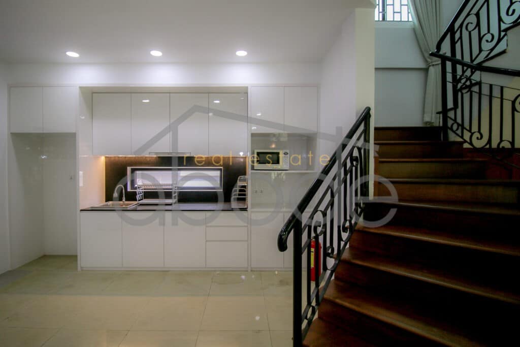 4 bedroom villa for rent Sen Sok