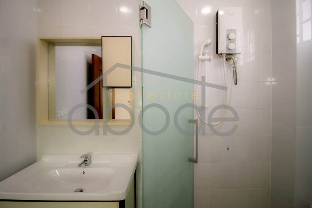 4 bedroom villa for rent Sen Sok