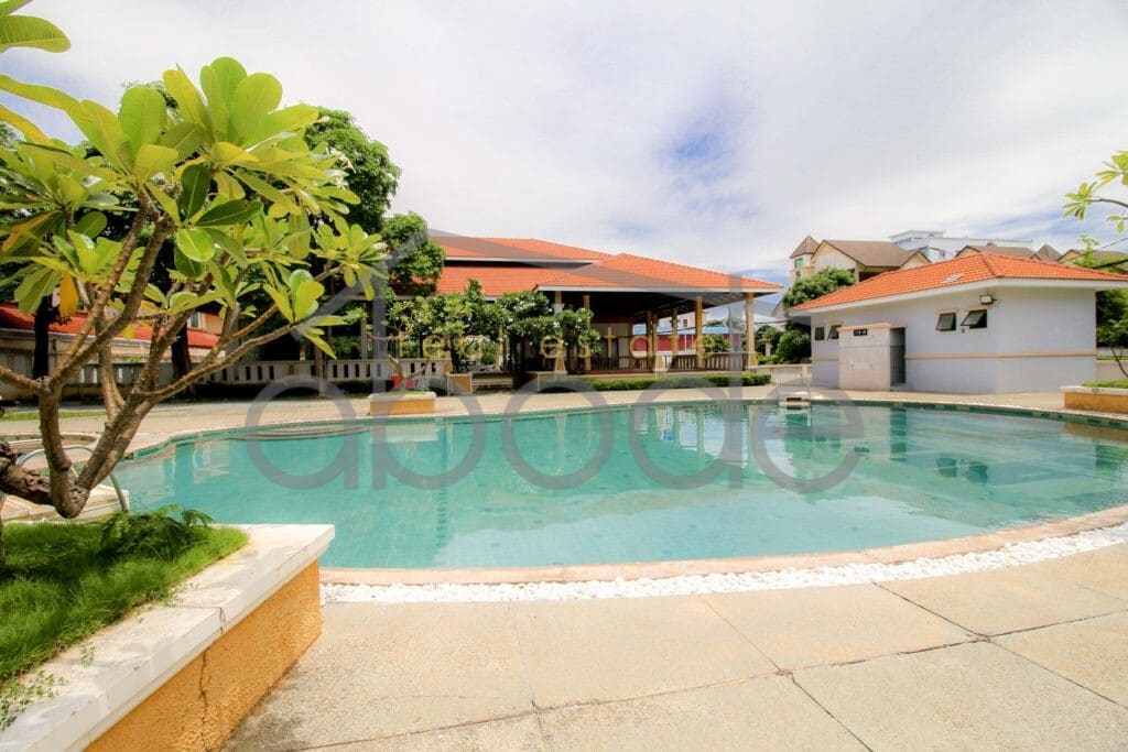 4 bedroom villa for rent Sen Sok
