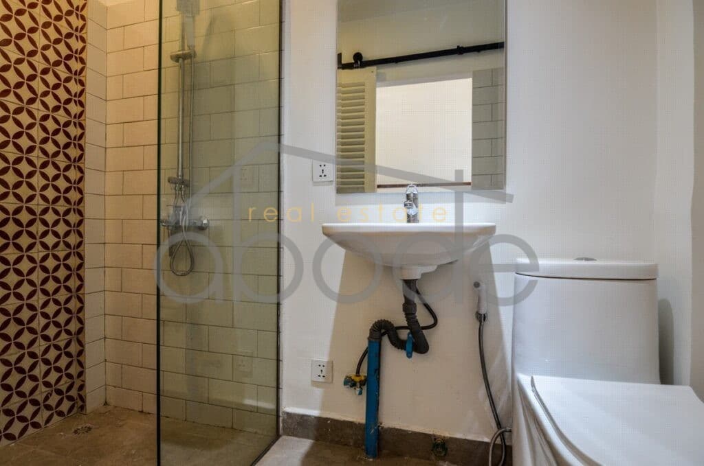 Architect designed duplex apartment Daun Penh for rent
