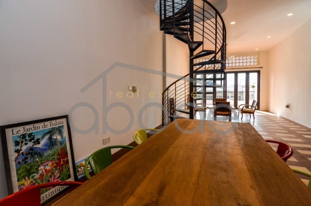 Architect designed duplex apartment Daun Penh for rent
