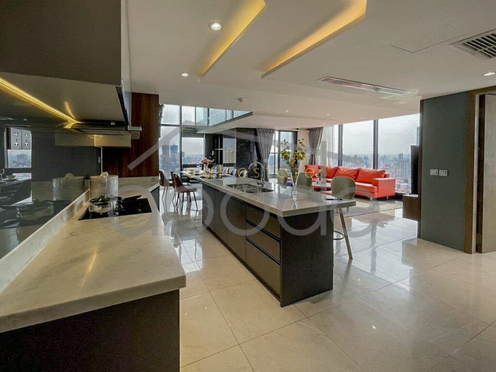 Luxury 3-bedroom apartment for rent Bassac Lane
