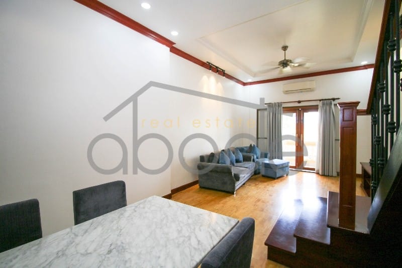 Luxury duplex 2-bedroom apartment for rent BKK 1