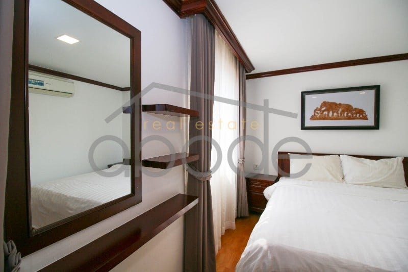 Luxury modern Khmer style 3 bedroom apartment BKK 1
