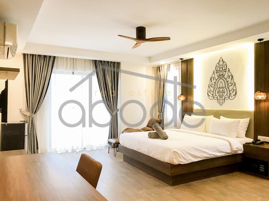 Studio apartment royal palace for rent