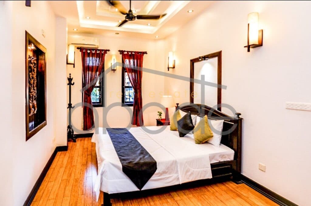 Stylish Royal Palace 2 bedroom apartment for rent Daun Penh