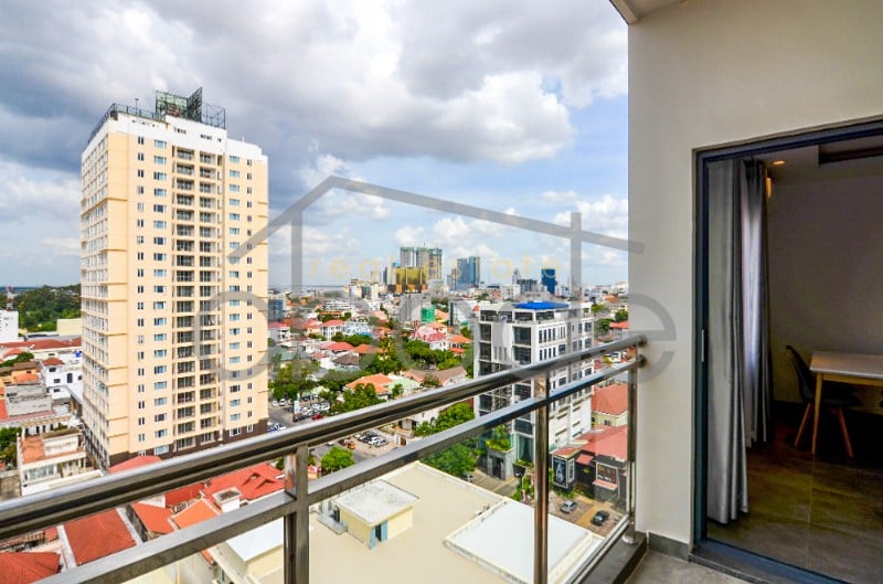 1 bedroom apartment for rent near Independence Monument and BKK 1