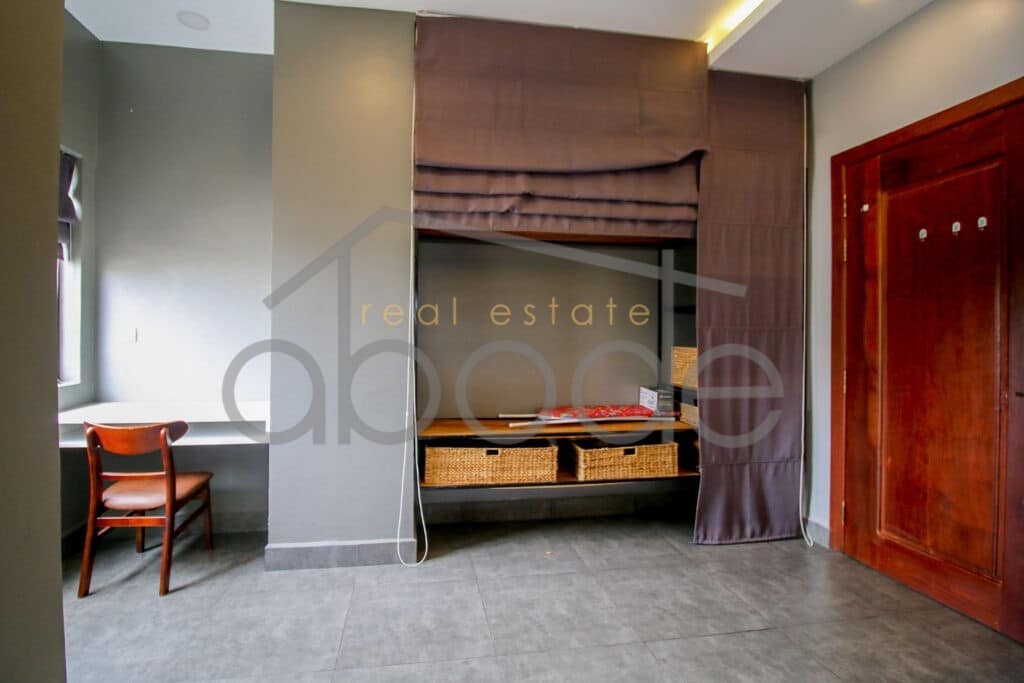 1 bedroom apartment Tonle Bassac BKK 1