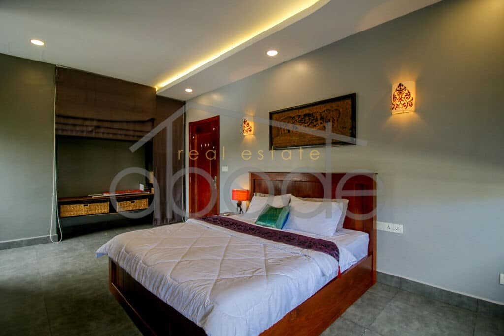 1 bedroom apartment Tonle Bassac BKK 1