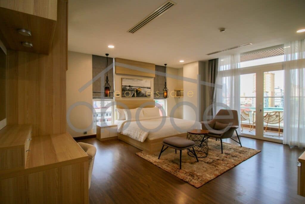 1 bedroom serviced apartment for rent BKK 2 central Phnom Penh