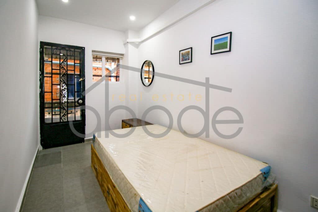 2 bedroom Riverside apartment for rent Daun Penh