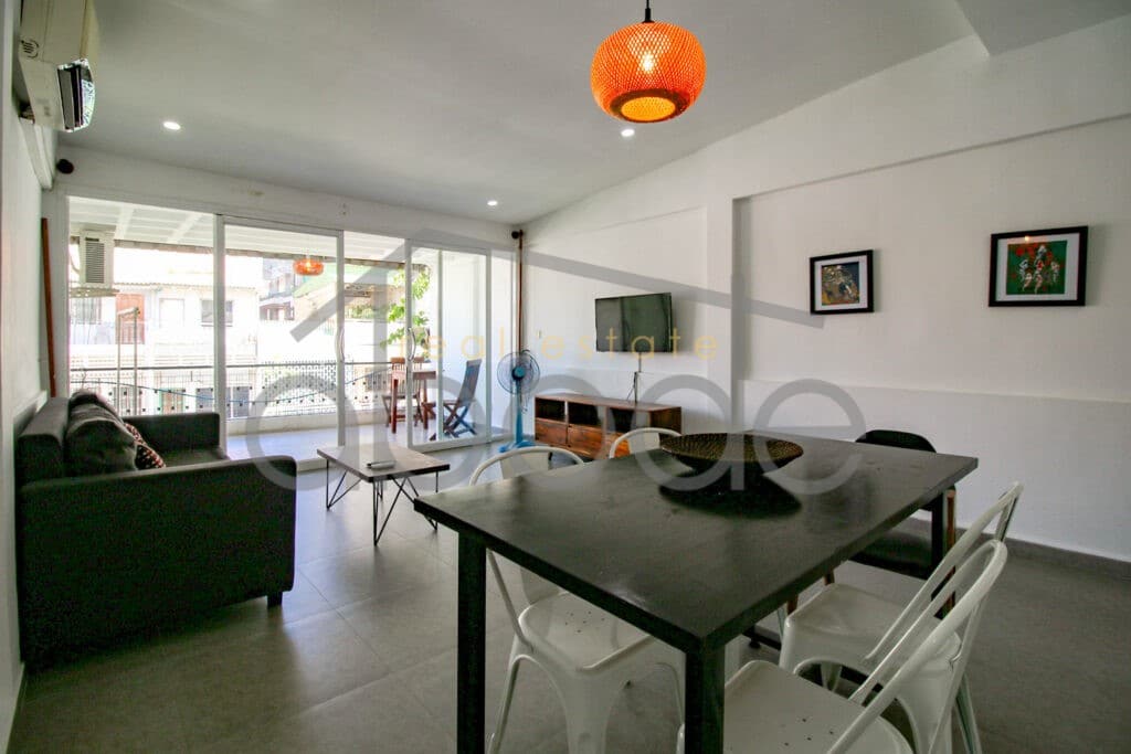2 bedroom Riverside apartment for rent Daun Penh