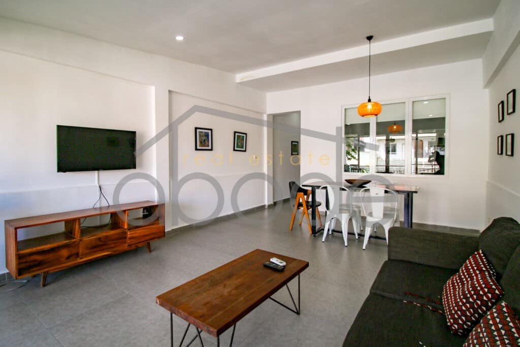2 bedroom Riverside apartment for rent Daun Penh