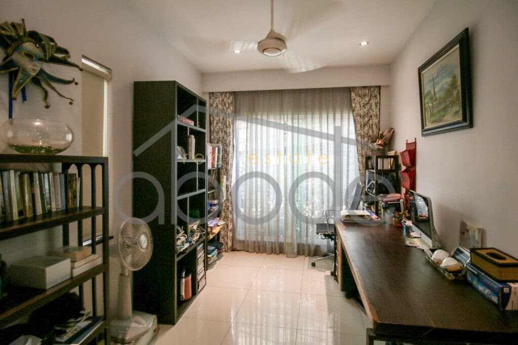 2 bedroom apartment for rent Bassac Lane Independence Monument