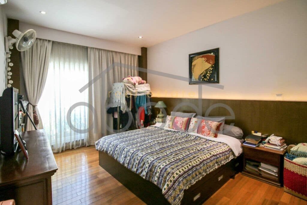 2 bedroom apartment for rent Bassac Lane Independence Monument