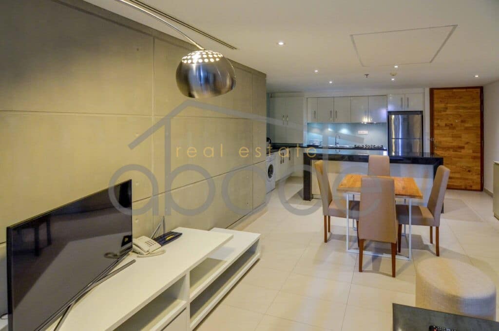 2 bedroom apartment for rent Residence 240 Royal Palace